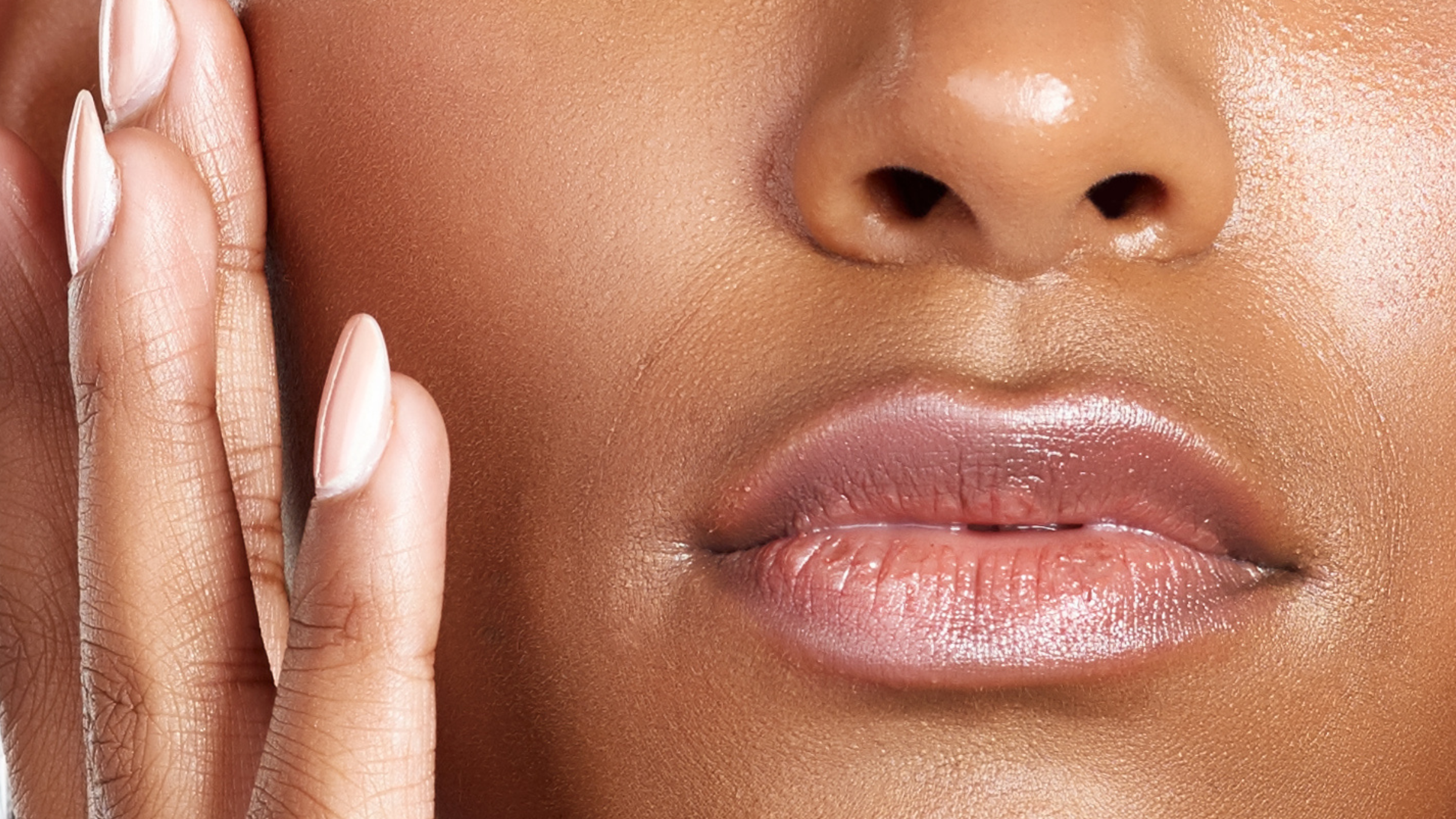 Mineral Makeup for Oily Skin: Achieving a Flawless, Shine-Free Complexion