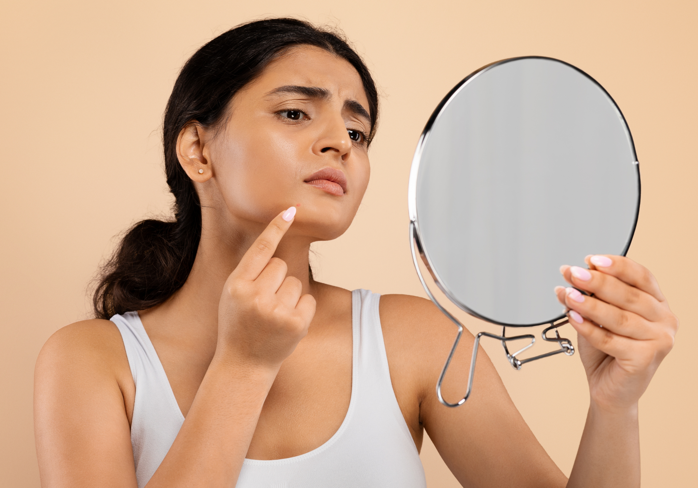 The Best Mineral Makeup for Acne-Prone Skin