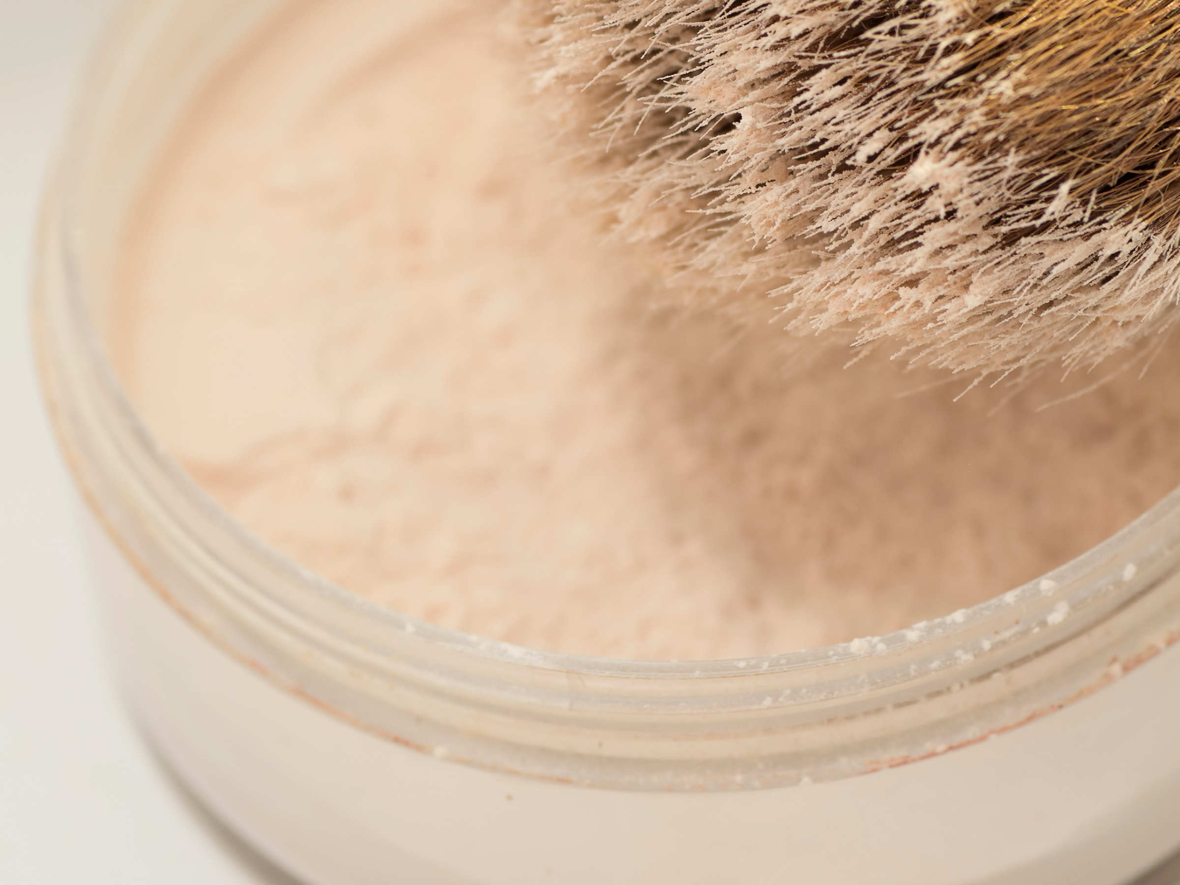 The Greenwashing of Mineral Makeup by Popular Brands