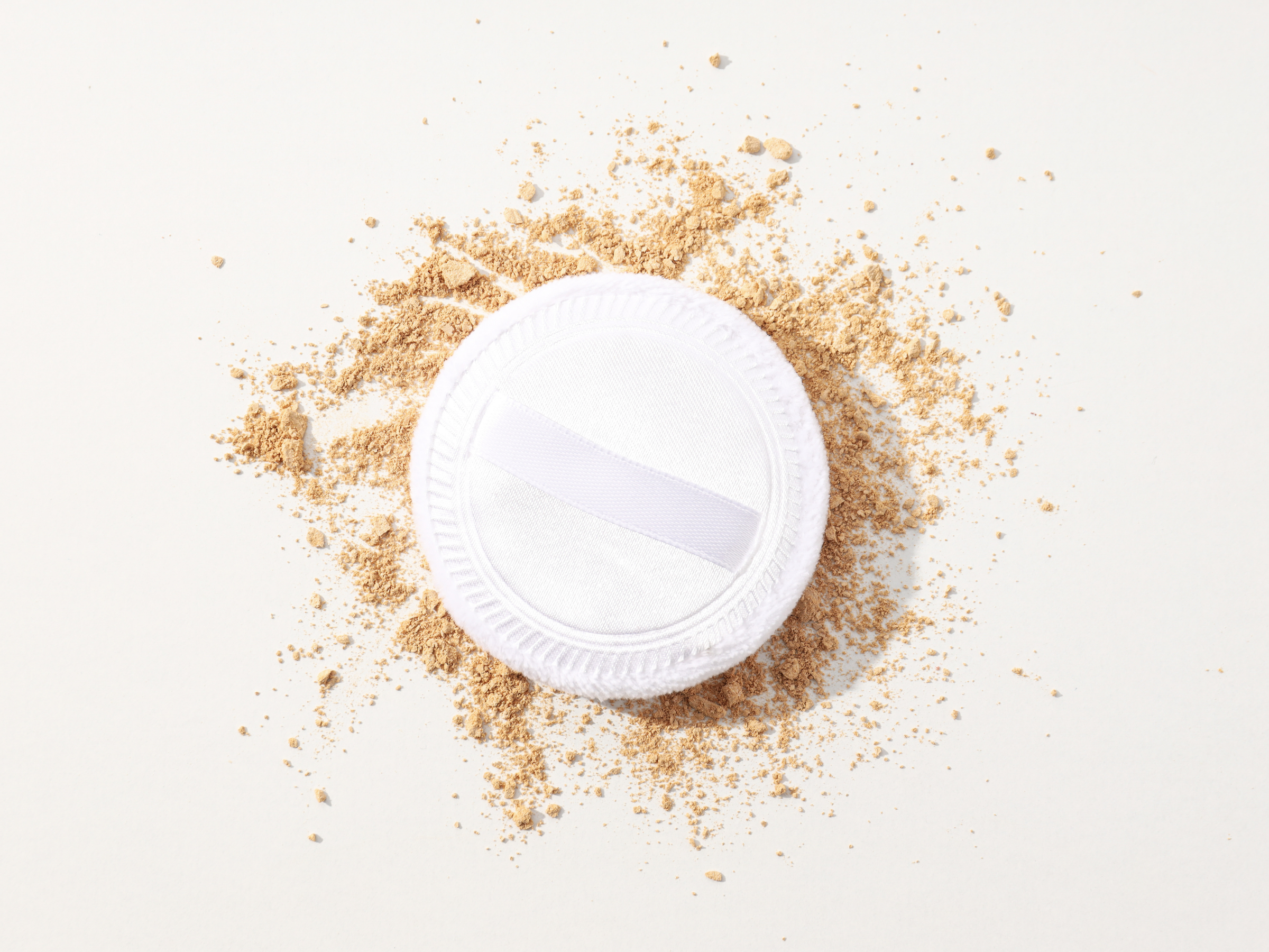 The Science of Skincare: The Benefits of Mineral Makeup.